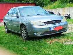 Gri Utilizat 2004 Ford Mondeo Berlinǎ | 6.000 EUR