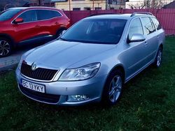 Argintiu Utilizat 2010 Skoda Octavia Break | 3.800 EUR (Preț OK)