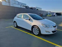 Alb Utilizat 2011 Opel Astra Cosmo Hatchback | 4.950 EUR (Preț OK)
