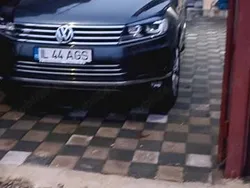 Utilizat 2016 VW Touareg SUV | 21.500 EUR (Super Preț)