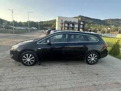 Utilizat 2011 Opel Astra Break | 4.550 EUR (Puțin scump)