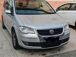 Culoaregri Utilizat 2008 VW Touran Monovolum | 3.300 EUR (Preț bun)