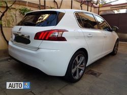 Alb Utilizat 2013 Peugeot 308 Hatchback | 12.250 EUR