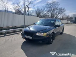 Albastru Utilizat 2001 Volvo S80 Berlinǎ | 3.300 EUR