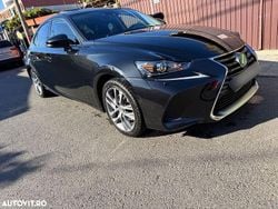Culoarenegru Utilizat 2020 Lexus IS300h Executive Line Berlinǎ | 26.800 EUR