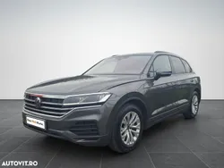 Gri Utilizat 2024 VW Touareg Style SUV | 54.900 EUR (Puțin scump)