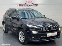Culoarenegru Utilizat 2014 Jeep Cherokee SUV | 9.700 EUR