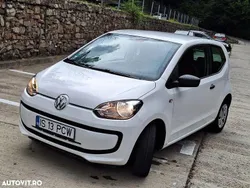 Alb Utilizat 2014 VW up! Hatchback | 3.000 EUR (Super Preț)