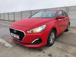 Rosu Utilizat 2019 Hyundai i30 Break | 8.590 EUR (Preț bun)