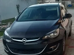Utilizat 2014 Opel Astra Hatchback | 5.300 EUR