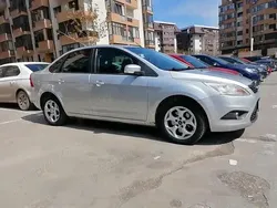 Utilizat 2009 Ford Focus Berlinǎ | 2.700 EUR (Preț OK)