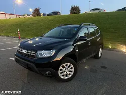 Culoarenegru Utilizat 2022 Dacia Duster Celebration SUV | 13.999 EUR (Preț bun)