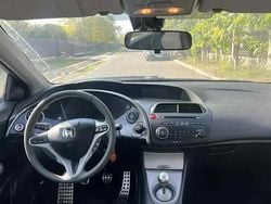 Utilizat 2008 Honda Civic Hatchback | 2.000 EUR (Super Preț)