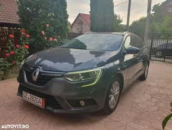 Gri Utilizat 2018 Renault Mégane GrandTour Business Break | 8.000 EUR (Preț bun)