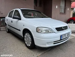 Alb Utilizat 2007 Opel Astra Classic Hatchback | 1.800 EUR