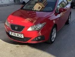 Rosu Utilizat 2010 Seat Ibiza Coupe | 3.400 EUR (Puțin scump)