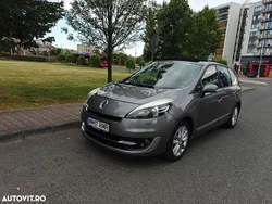 Gri Utilizat 2012 Renault Scénic III Bose Edition Monovolum | 5.450 EUR (Scump)
