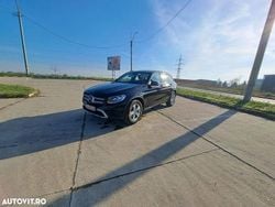 Culoarenegru Utilizat 2018 Mercedes GLC220 AMG line SUV | 18.900 EUR (Super Preț)