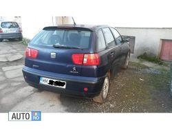 Albastru Utilizat 2001 Seat Ibiza Hatchback | 1.300 EUR