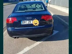 Utilizat 2005 Audi A4 Berlinǎ | 2.300 EUR (Preț bun)