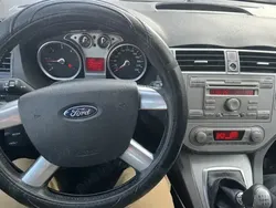 Utilizat 2010 Ford Kuga SUV | 5.950 EUR (Preț bun)