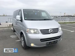 Argintiu Utilizat 2009 VW Caravelle Edition Monovolum | 11.350 EUR