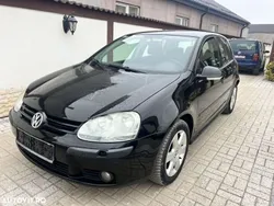 Negru Utilizat 2006 VW Golf V Hatchback | 2.199 EUR (Preț bun)