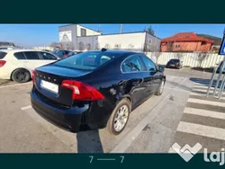 Utilizat 2016 Volvo S60 Berlinǎ | 8.650 EUR