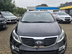 Negru Utilizat 2014 Kia Sportage 4 SUV | 8.990 EUR (Preț bun)