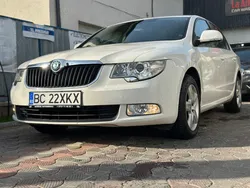 Alb Utilizat 2013 Skoda Superb Berlinǎ | 5.700 EUR (Preț OK)