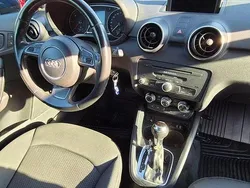 Culoarealbastru Utilizat 2012 Audi A1 Hatchback | 8.500 EUR (Preț OK)