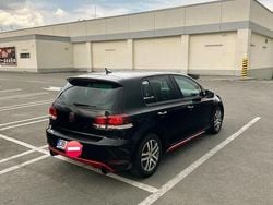 Culoarenegru Utilizat 2010 VW Golf VI Hatchback | 7.950 EUR (Preț OK)