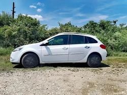 Utilizat 2012 Renault Clio IV Berlinǎ | 2.200 EUR (Super Preț)