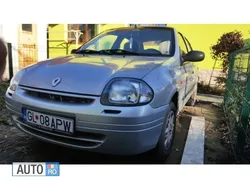 Gri Utilizat 2001 Renault Clio II Berlinǎ | 1.650 EUR (Puțin scump)