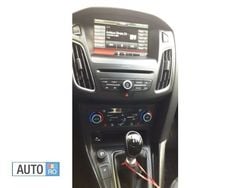 Gri Utilizat 2016 Ford Focus Berlinǎ | 12.500 EUR