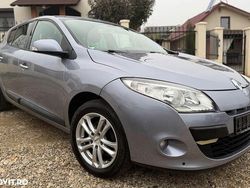 Culoareargint Utilizat 2009 Renault Mégane III Dynamique Hatchback | 3.490 EUR (Puțin scump)