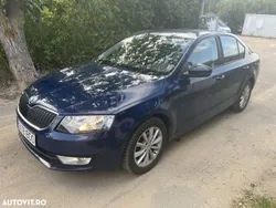 Albastru Utilizat 2016 Skoda Octavia Ambition Berlinǎ | 7.890 EUR (Super Preț)