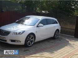 Alb Utilizat 2011 Opel Insignia Break | 12.500 EUR