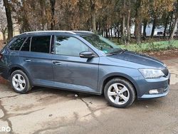 Gri Utilizat 2015 Skoda Fabia Break | 6.100 EUR (Preț OK)