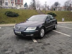 Utilizat 2010 VW Phaeton Berlinǎ | 5.000 EUR (Super Preț)