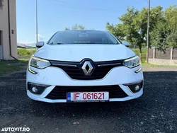 Culoarealb Utilizat 2019 Renault Mégane IV Business Hatchback | 11.990 EUR (Preț OK)