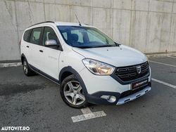 Culoarealb Utilizat 2022 Dacia Lodgy Stepway Monovolum | 14.300 EUR (Scump)