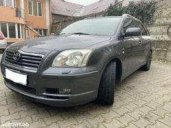 Gri Utilizat 2006 Toyota Avensis Business Edition Break | 2.350 EUR (Super Preț)
