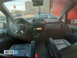 Negru Utilizat 2012 Mercedes Vito Monovolum | 10.800 EUR (Preț OK)