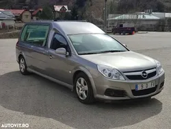 Gri Utilizat 2006 Opel Vectra Berlinǎ | 12.869 EUR