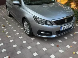 Utilizat 2018 Peugeot 308 Berlinǎ | 8.700 EUR (Scump)