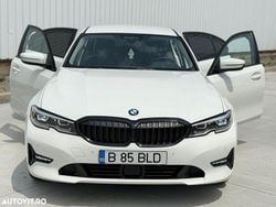 Culoarealb Utilizat 2019 BMW 318 Hatchback | 22.999 EUR (Scump)