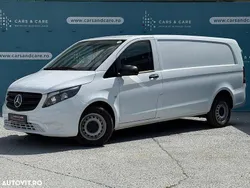 Alb Utilizat 2021 Mercedes Vito Monovolum | 23.890 EUR (Puțin scump)