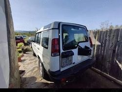 Alb Utilizat 2001 Land Rover Discovery 2 SUV | 4.000 EUR