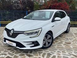 Culoarealb Utilizat 2020 Renault Mégane IV Intens Hatchback | 10.990 EUR (Puțin scump)